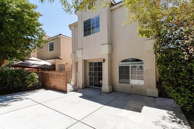 Building Photo - 5450 Mercantile St