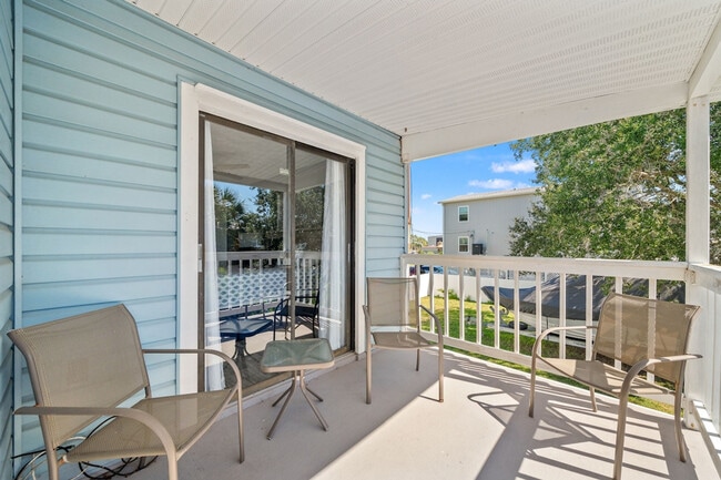 Building Photo - 4004 Centavo Ct