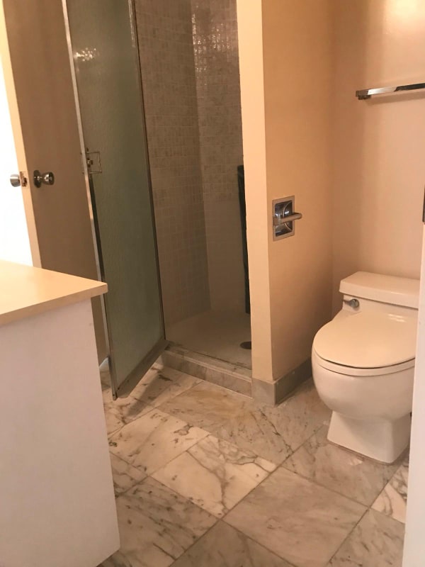 Building Photo - 5701 Collins Ave