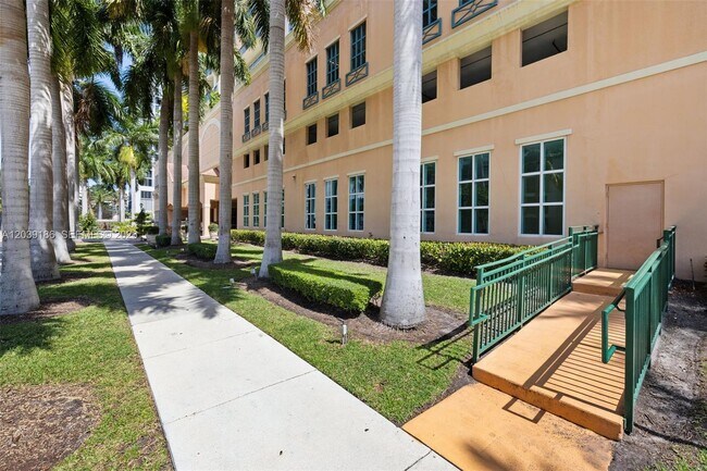 Building Photo - 17555 Atlantic Blvd
