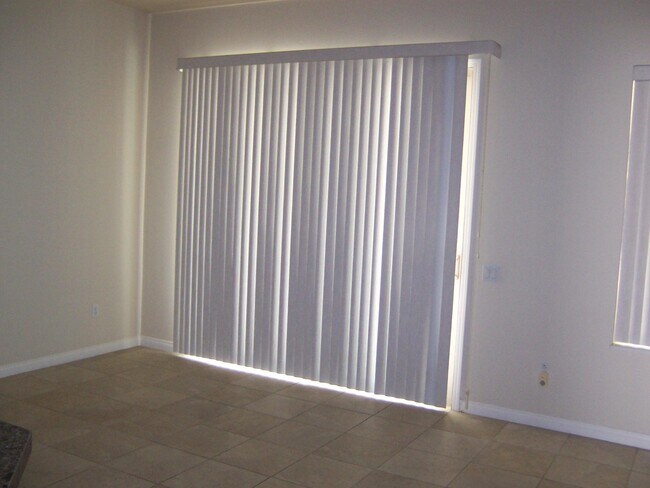 Building Photo - 40330 Calle Cancun