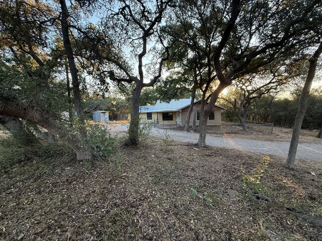 Building Photo - NEW ON MARKET