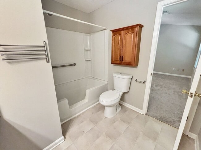 Building Photo - 1497 Chaseway Cir