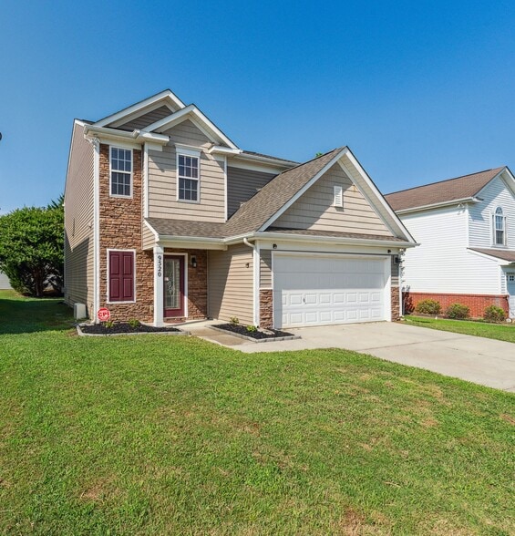 Primary Photo - 9520 Mintworth Ave