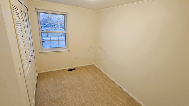 Building Photo - 19707 Hayes Ct