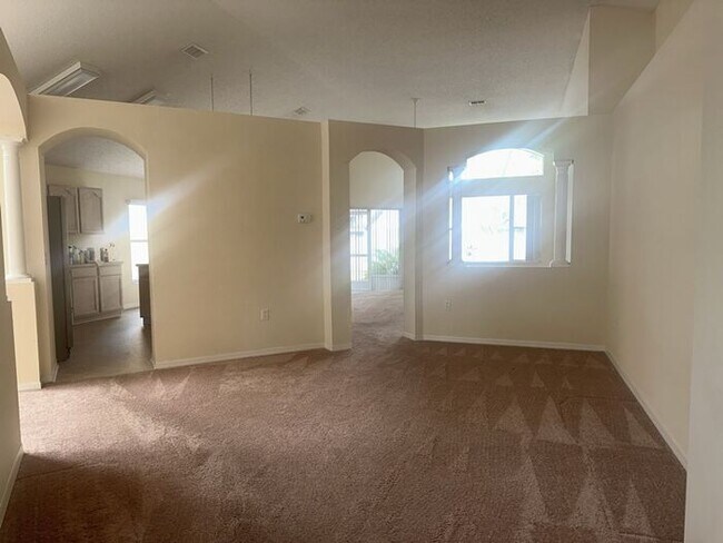 Building Photo - WEST BAY