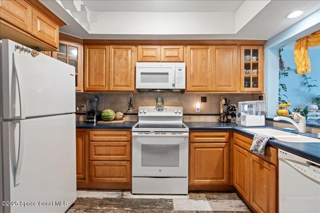 Building Photo - 199 Jimmy Buffett Mem Hwy