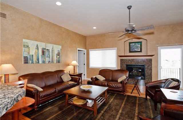Building Photo - 13801 Paradise Villas Grove