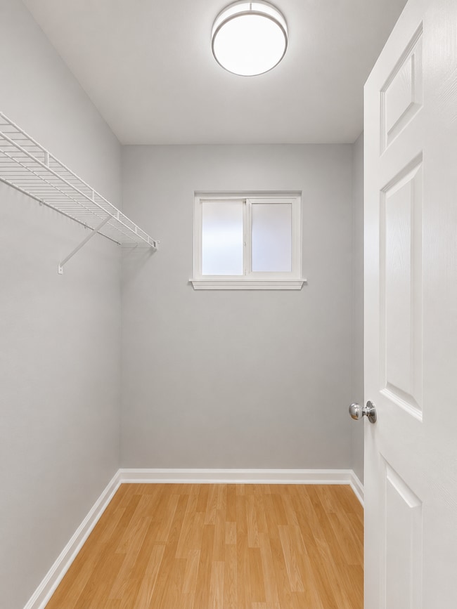 Building Photo - 81 Ili Kupono St