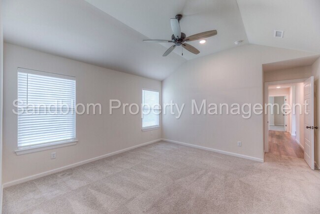 Building Photo - For Lease | East Tulsa - BA Schools | $189...