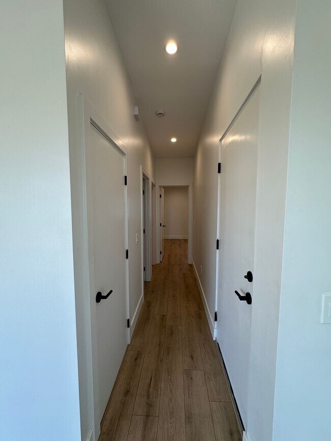 Building Photo - 2320 F St