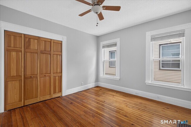 Building Photo - 35 Tilton St