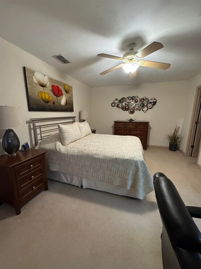 Building Photo - 1457 Applewood Way