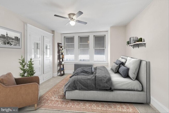 Building Photo - 2323 E Cambria St