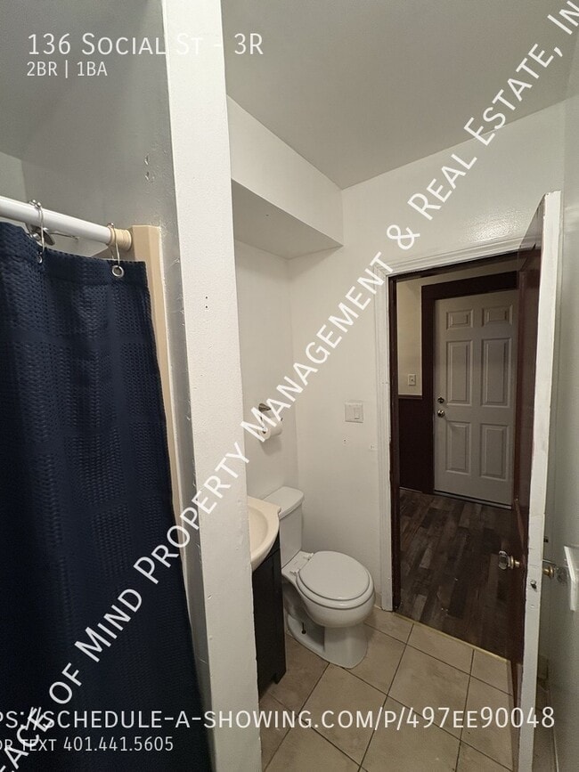 Building Photo - 136 Social St