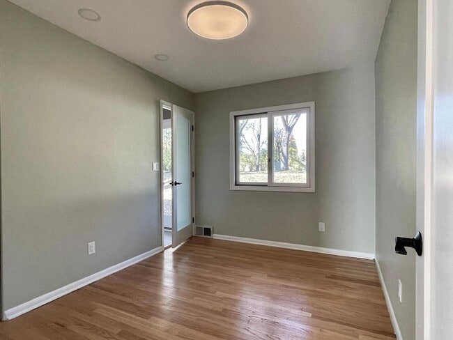 Building Photo - 17620 8th Ave N