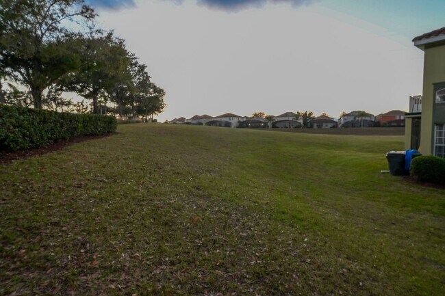 Building Photo - ~4/3~Monroe Circle~Woodwind Bay~Beautiful Town Home!