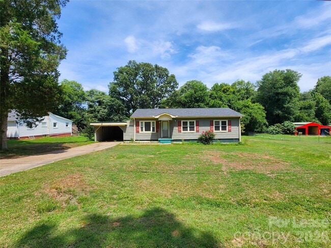 Building Photo - 135 Oak Grove Rd