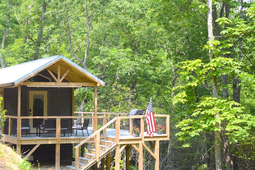 Building Photo - 1566 Old Mill Rd