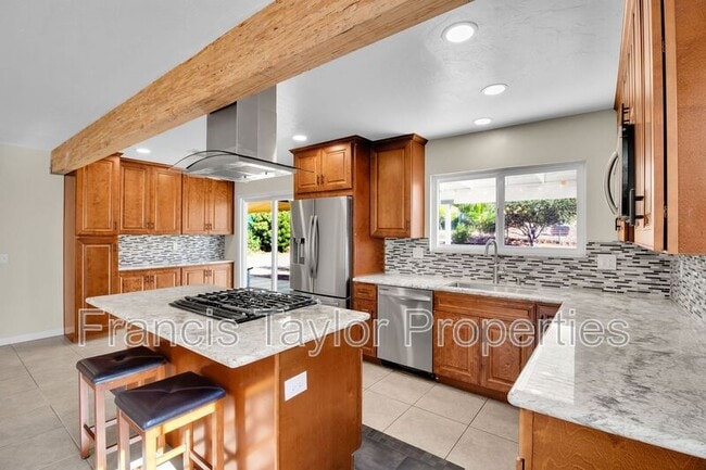 Building Photo - 2053 Habero Dr
