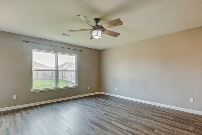 Building Photo - 22522 Threefold Ridge Dr