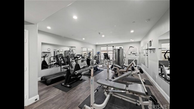 Building Photo - 5703 Laurel Canyon Blvd