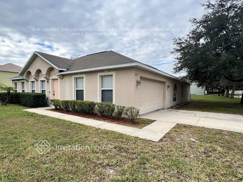 Building Photo - 2891 Ruxton Dr