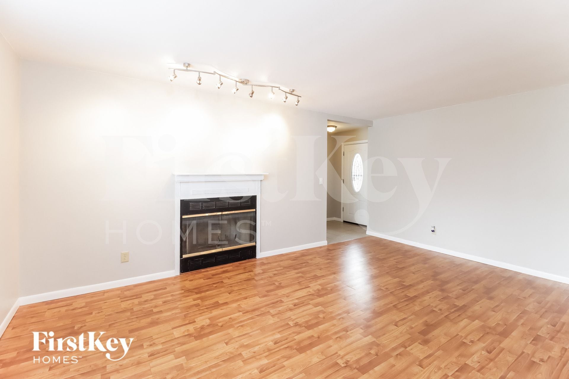 Building Photo - 618 Neptune Way