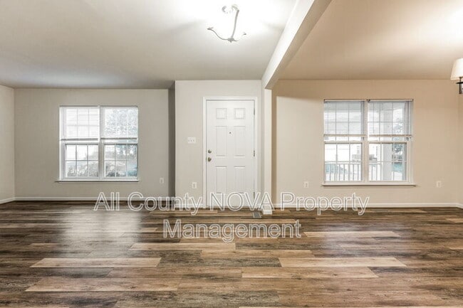 Building Photo - 9506 Whiteheart Dr