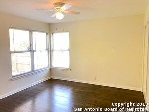 Building Photo - 210 Laddie Pl