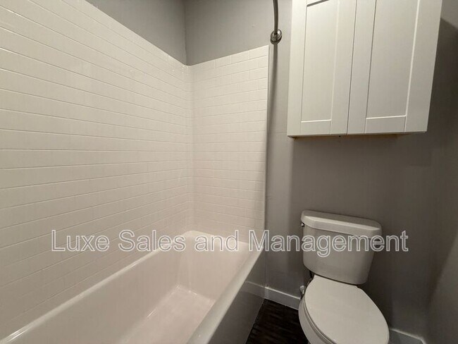 Building Photo - 613 NW 176th St