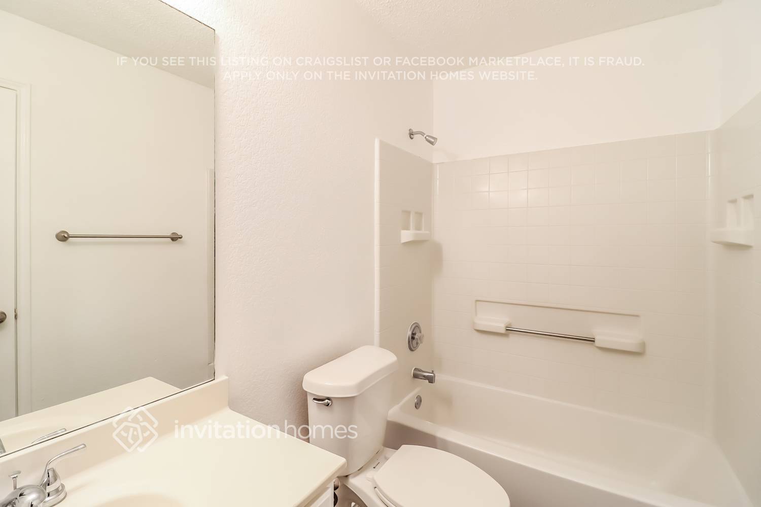 Building Photo - 944 Carlin Ln