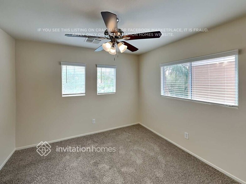 Building Photo - 701 Jewel Tower St