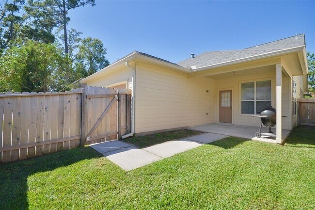 Building Photo - 17210 Mitchell Pass Ln