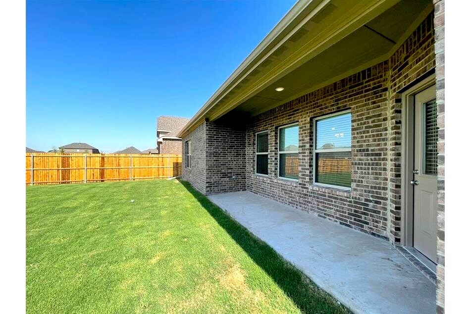 Building Photo - 2818 Diamondback Dr