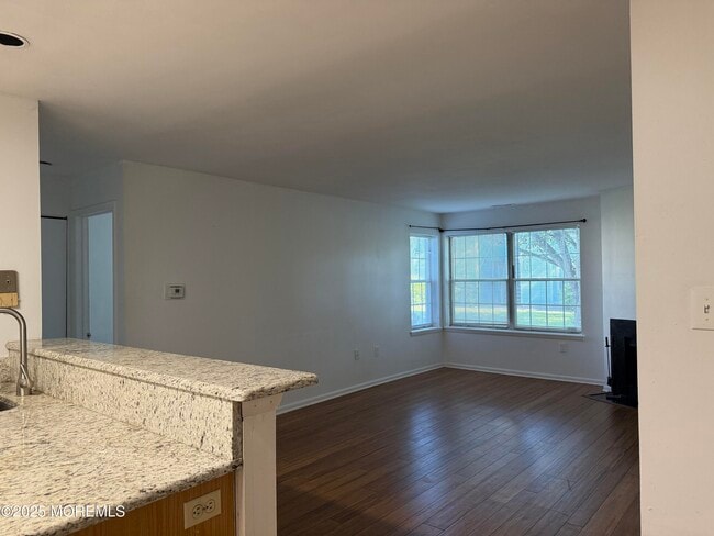 Building Photo - 58 Meadow Ridge Rd