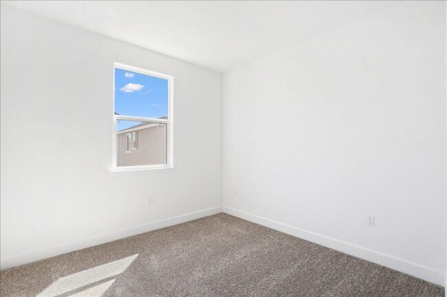 Building Photo - 7040 Nystrom Wy