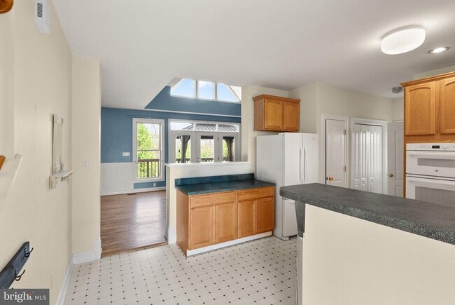 Building Photo - 943 Castle Rock Ln