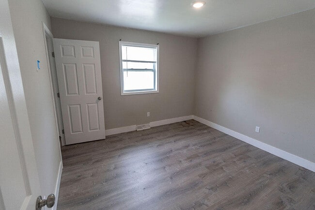 Building Photo - 3607 Greeley Dr