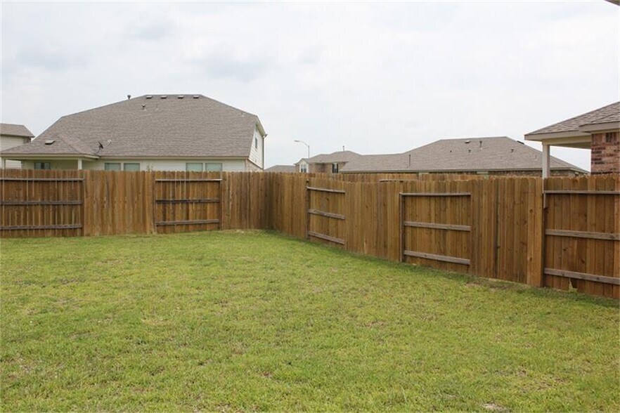 Primary Photo - 1019 Messina Ln
