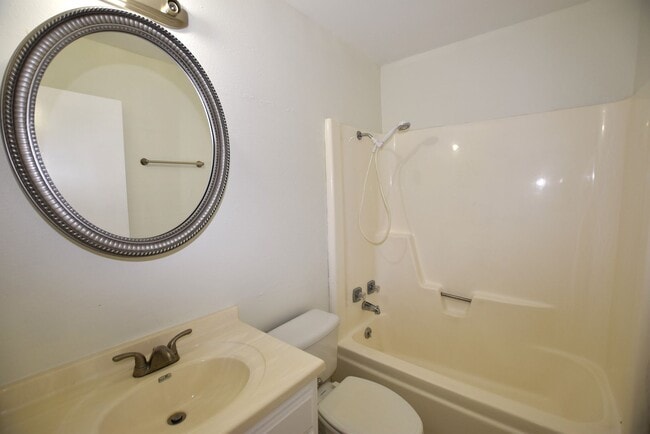 Building Photo - Cozy Brushy Creek 1 story - Cul-de-sac Lot