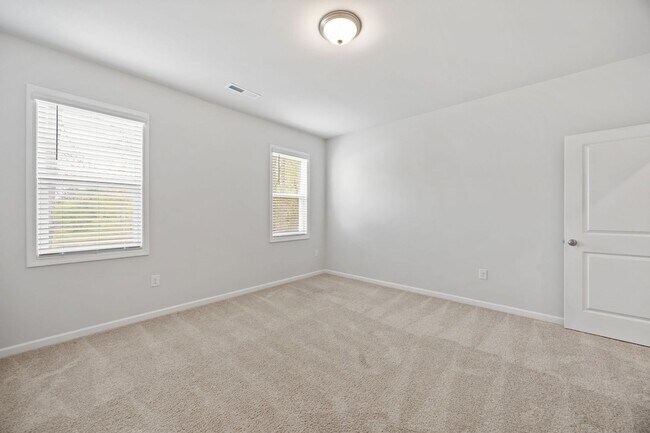 Building Photo - Beautiful, Gorgeous, New Contruction, 5 Bedroom, Garage, Bonus Room, Office, Pet Friendly!