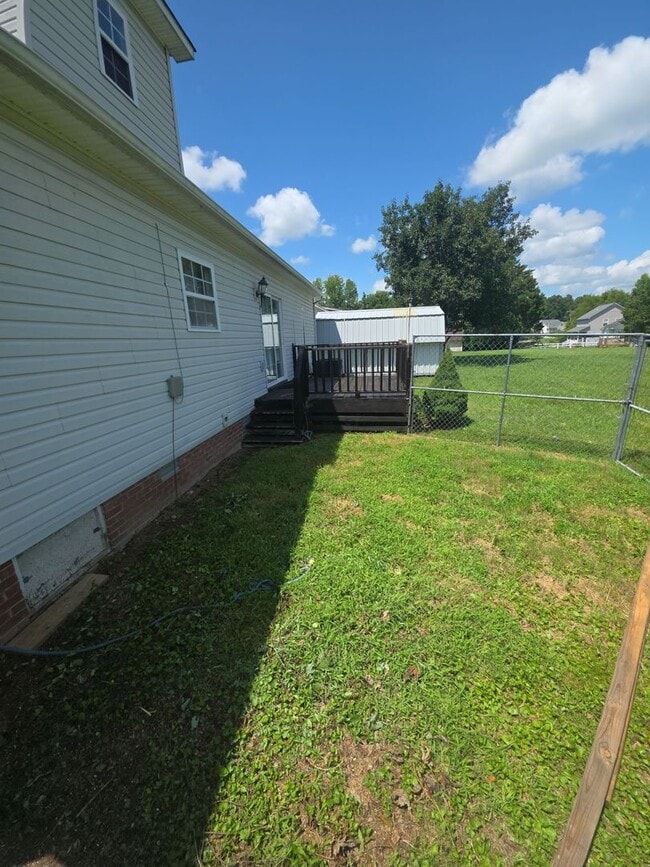 Building Photo - 1293 Fisk Rd