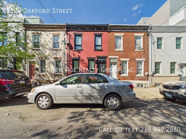 Building Photo - 2229 Oakford St