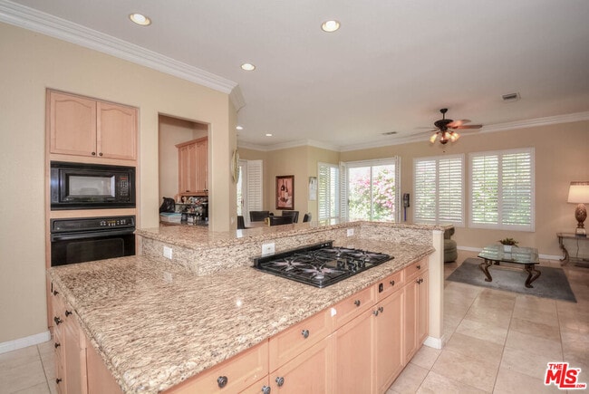 Building Photo - 74080 Claridge Pl