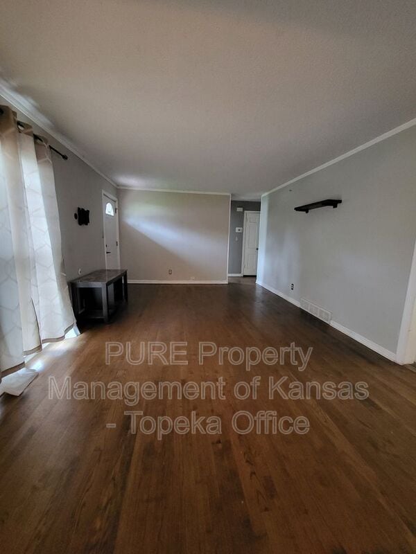 Building Photo - 6300 W 80th Terrace