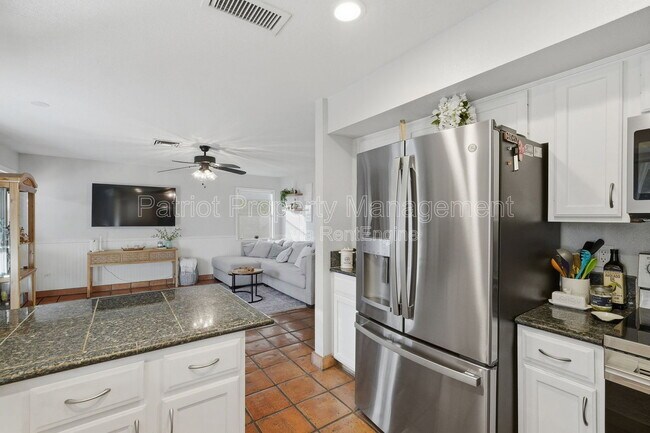 Building Photo - 12238 S 45th St