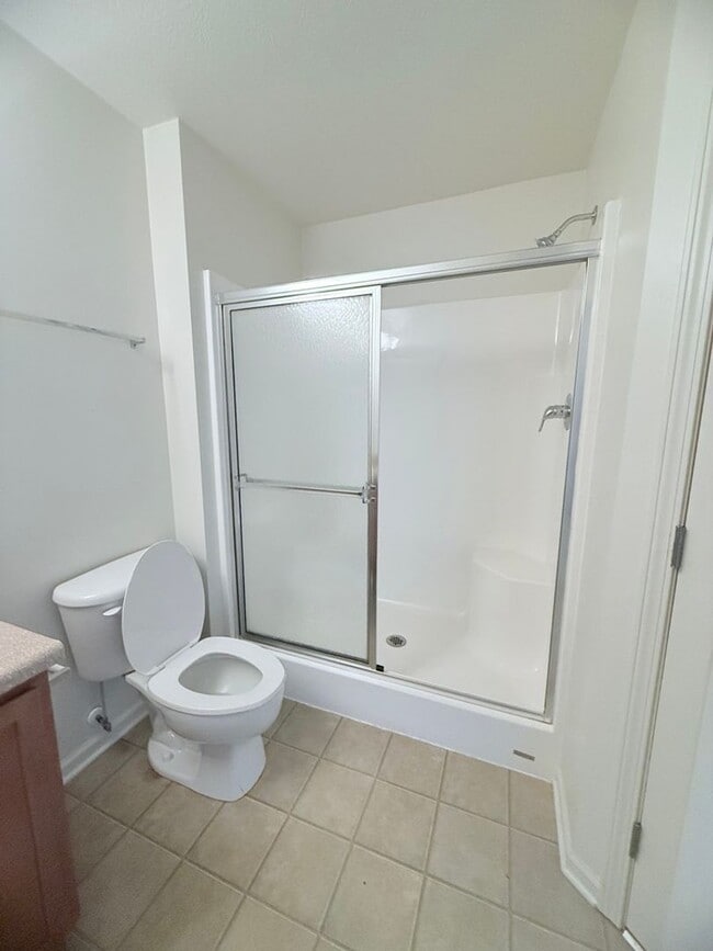 Building Photo - 3-BDR 2-BATH CONDO IN GRAND LEDGE