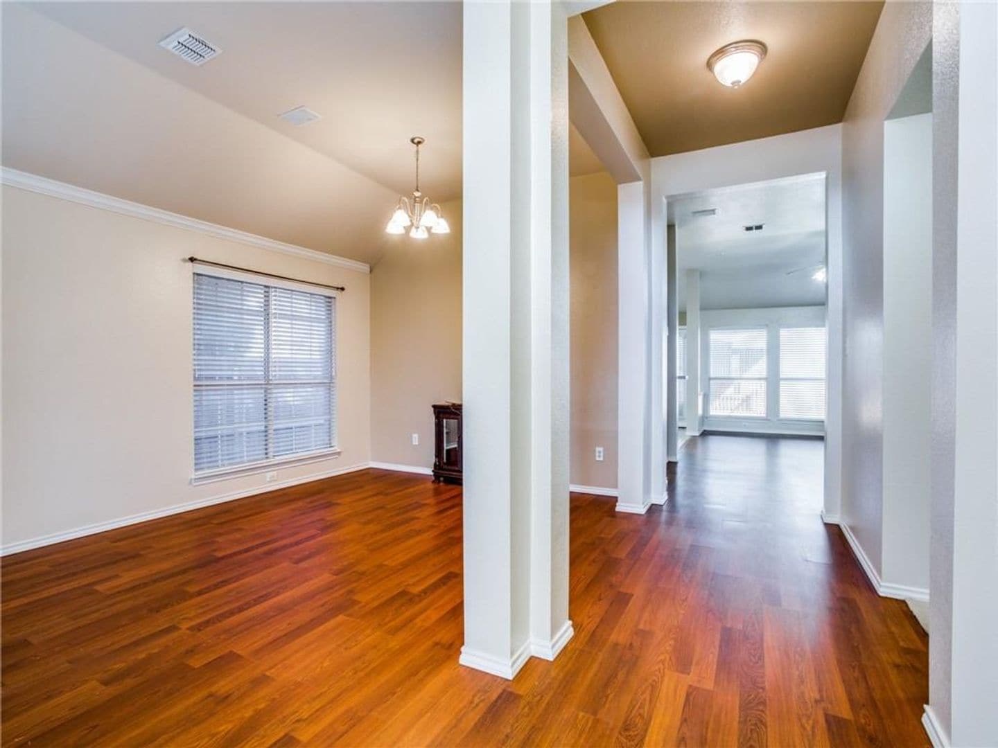 Building Photo - 5313 Hibbs Dr