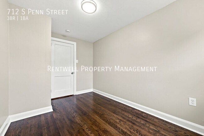 Building Photo - 712 S Penn St